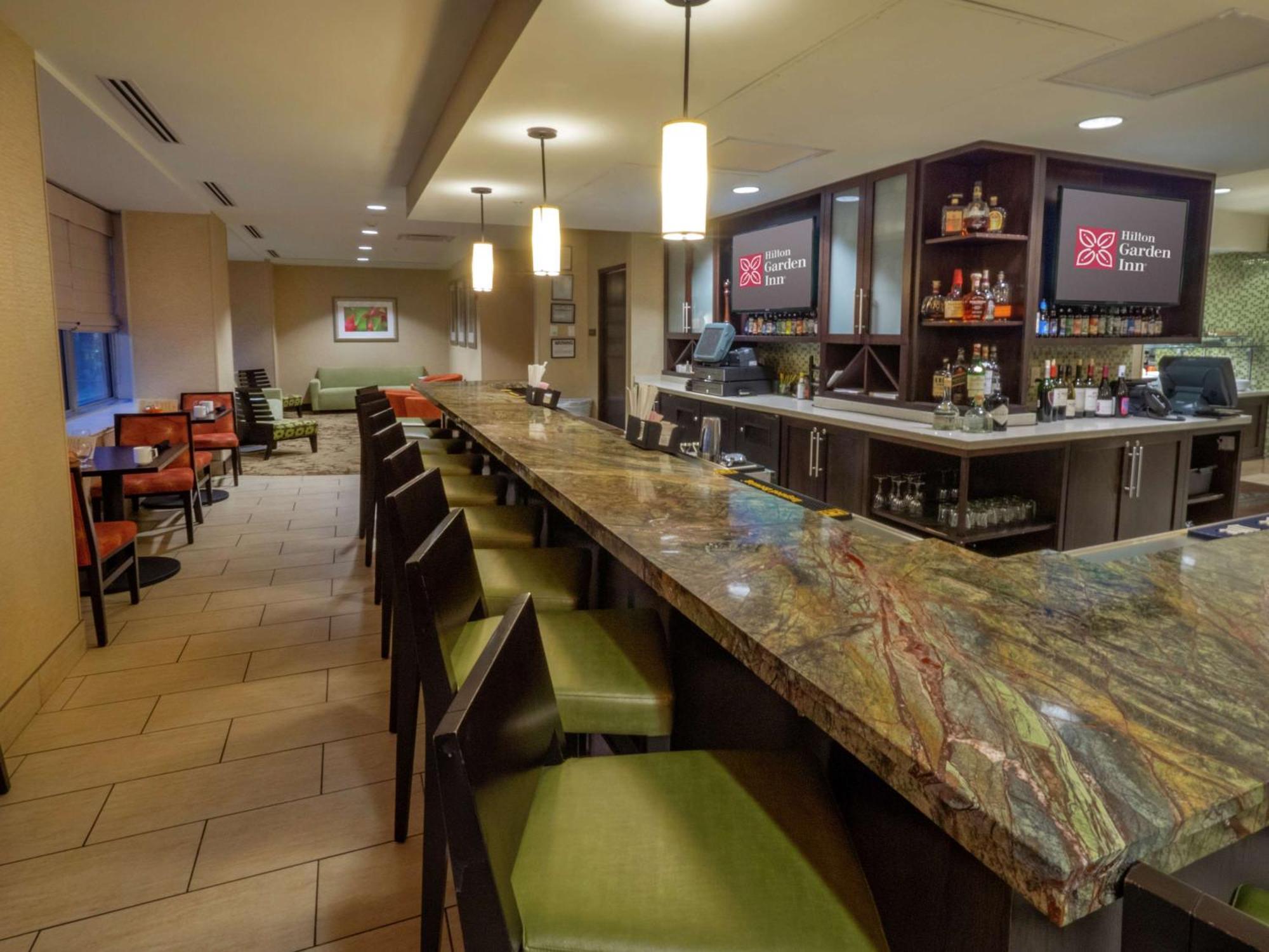 The Hilton Garden Inn Buffalo-Downtown Extérieur photo