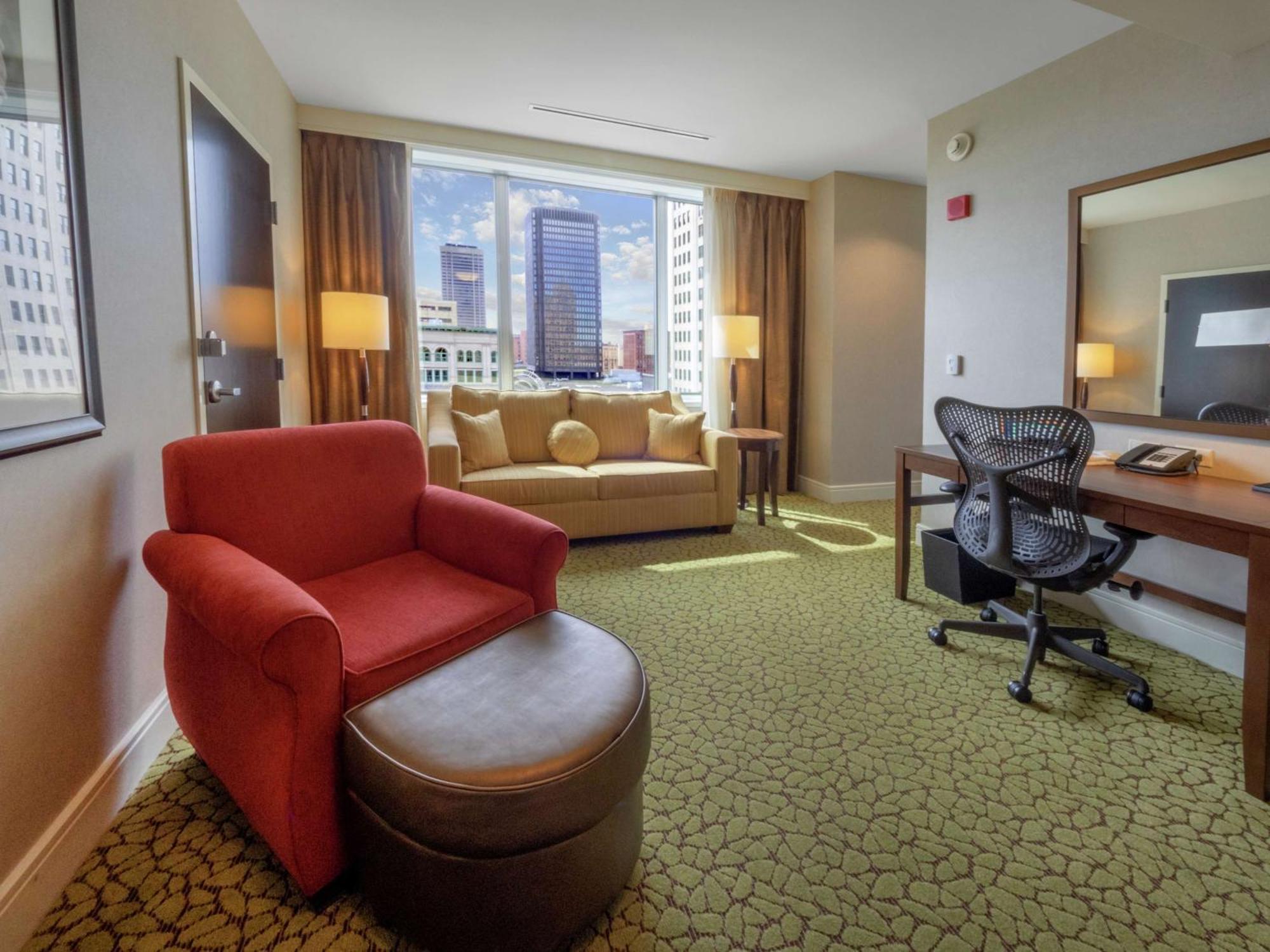 The Hilton Garden Inn Buffalo-Downtown Extérieur photo