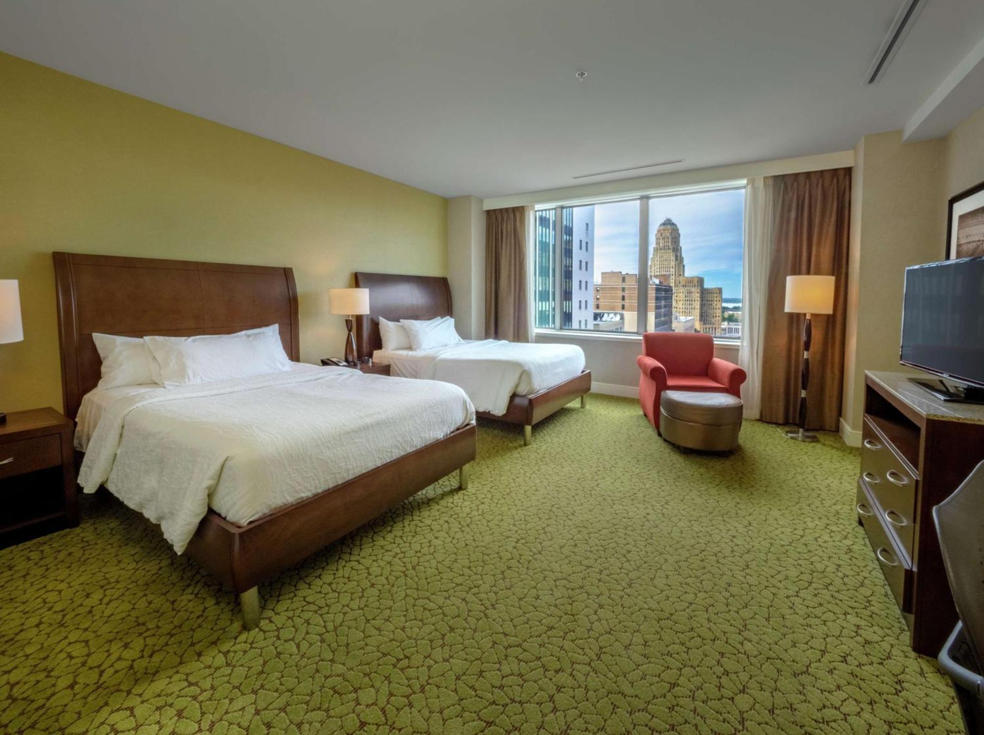 The Hilton Garden Inn Buffalo-Downtown Extérieur photo