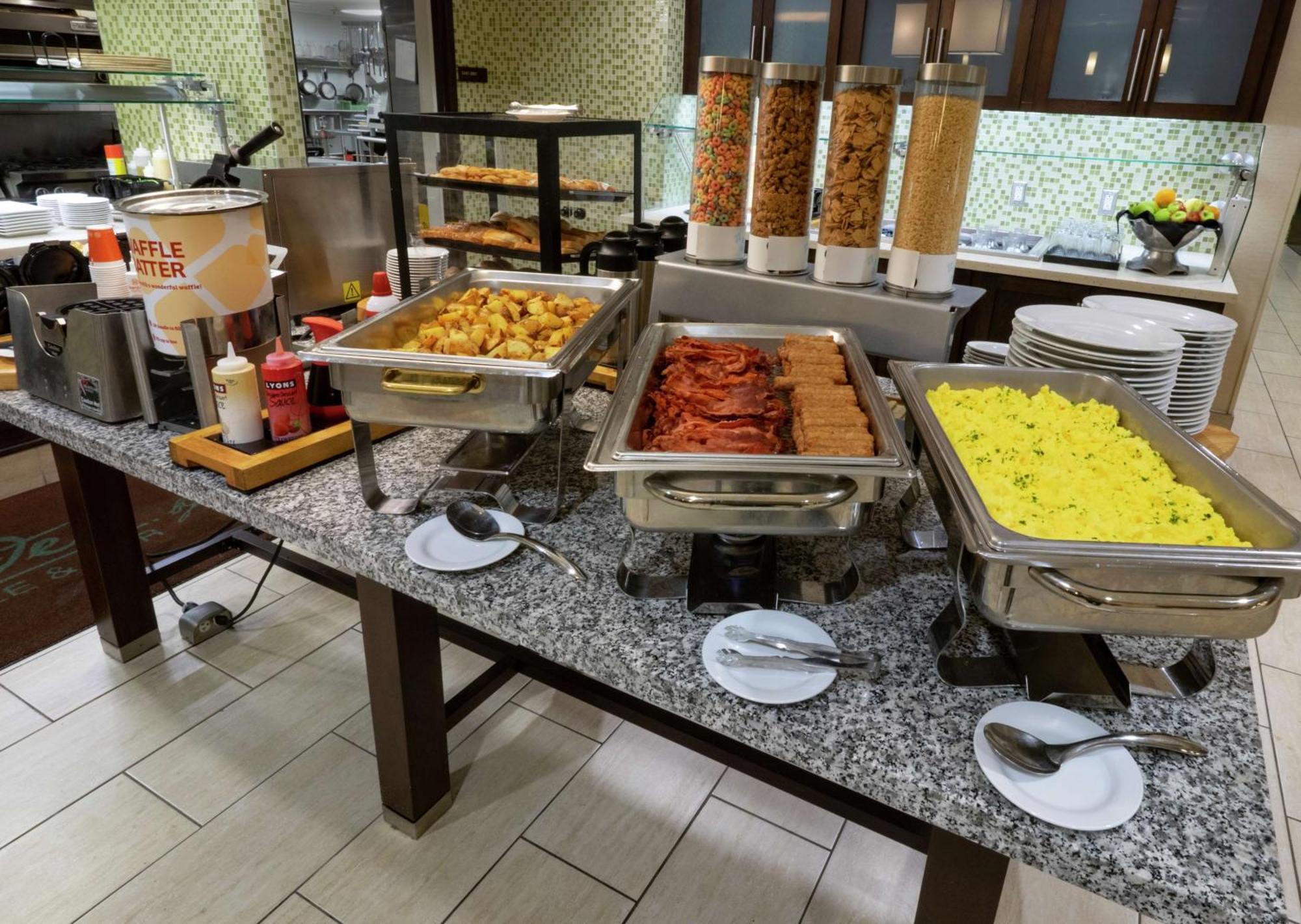 The Hilton Garden Inn Buffalo-Downtown Extérieur photo