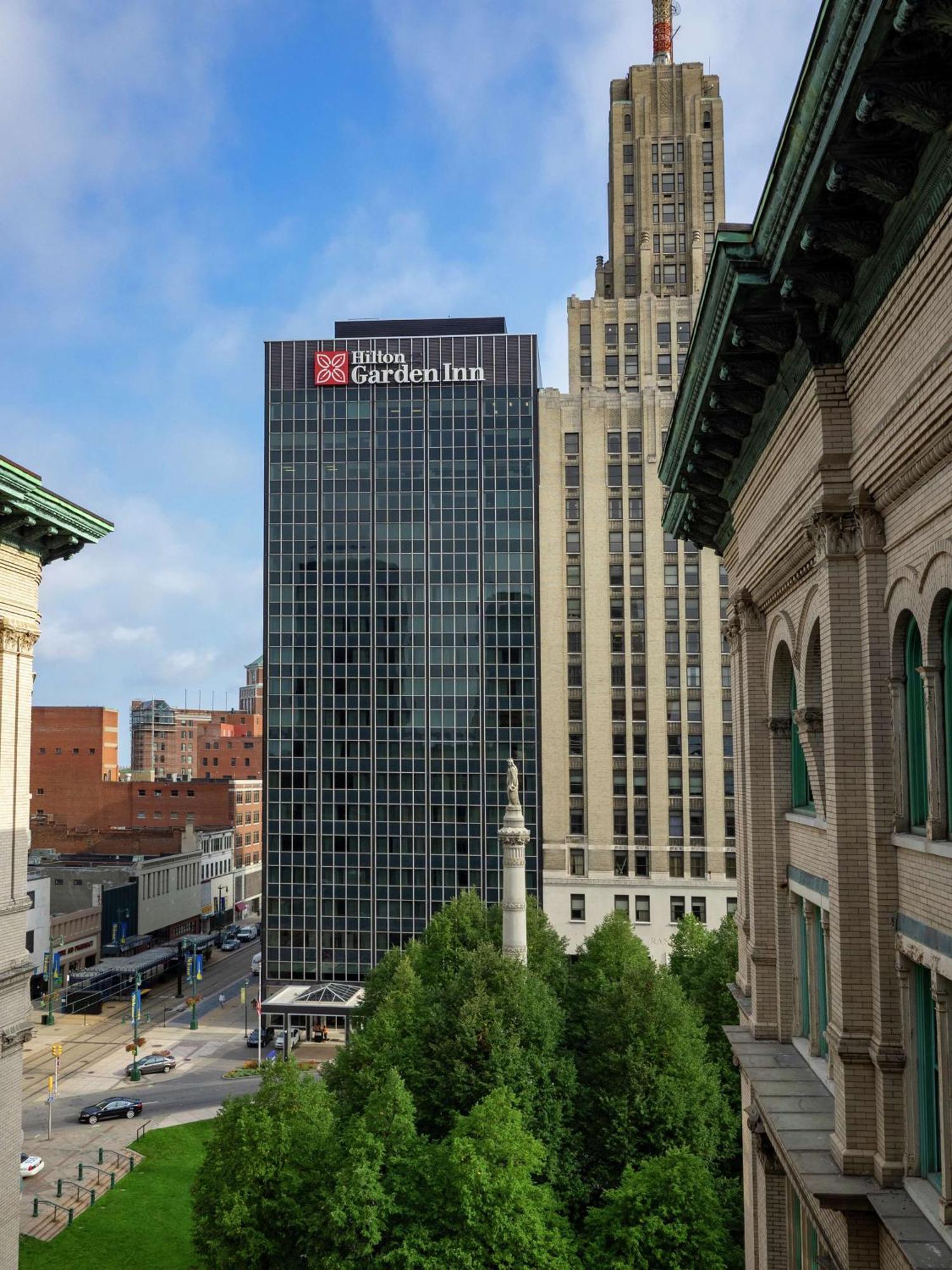 The Hilton Garden Inn Buffalo-Downtown Extérieur photo