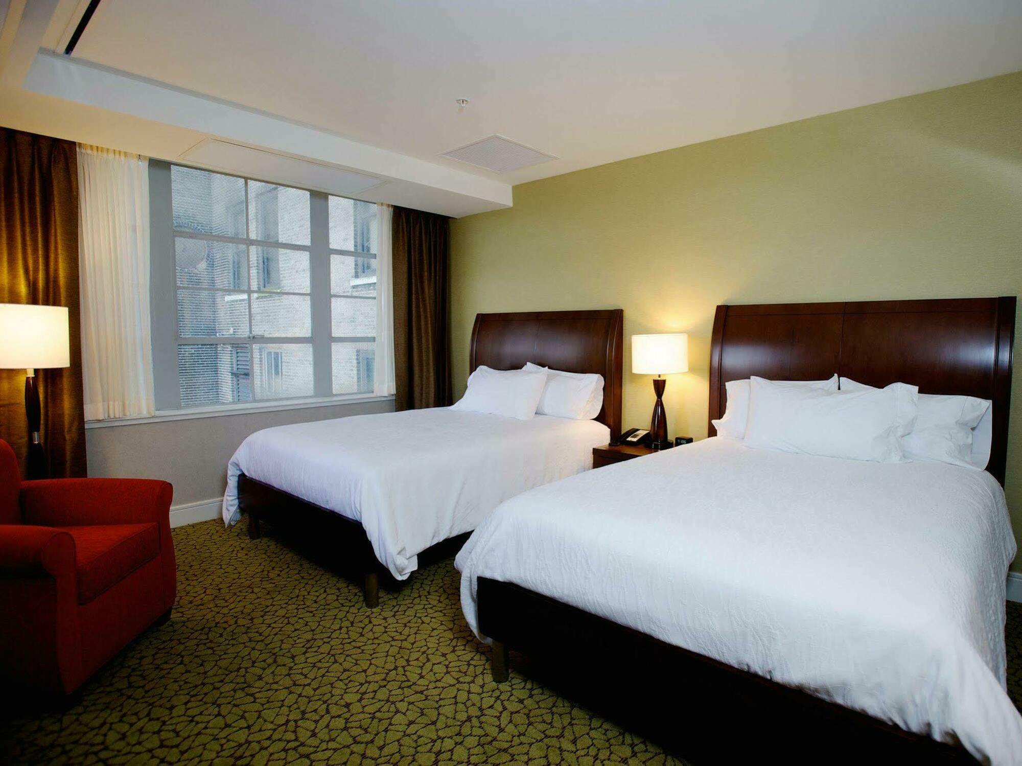 The Hilton Garden Inn Buffalo-Downtown Extérieur photo